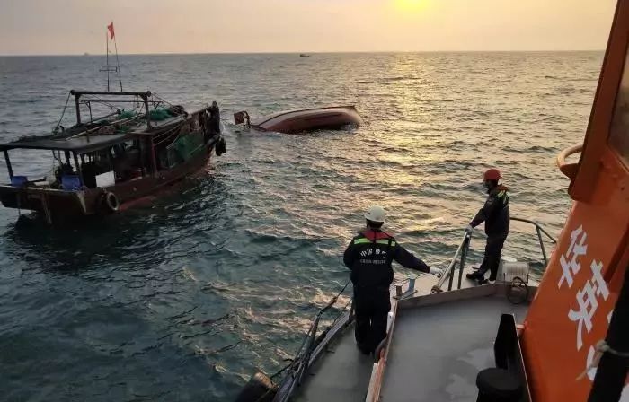 广西北海3船只突遭暴风雨及冰雹 1人不幸遇难