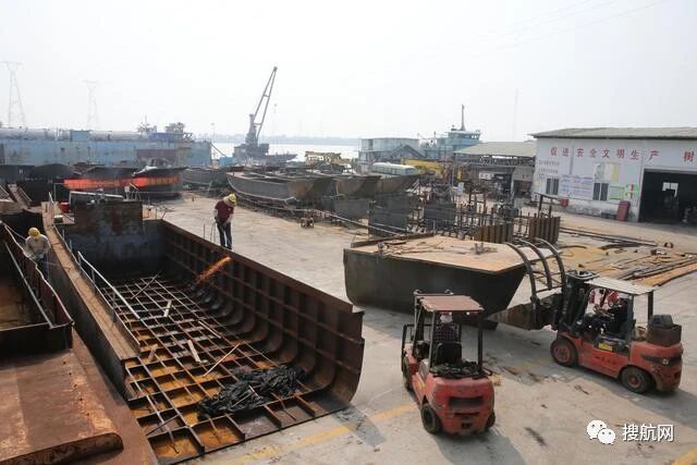 走私冻品案件大幅上升，45艘三无走私船舶已被销毁